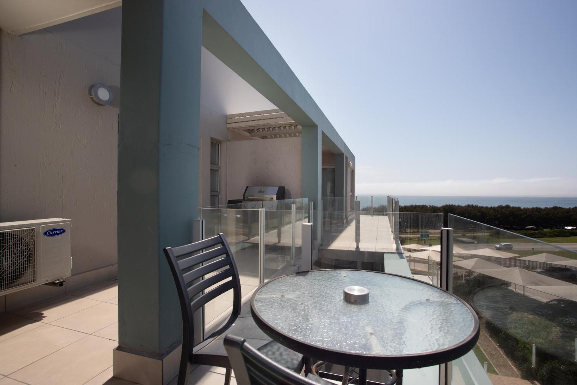 Nautica 410 By Mountain City Investments Mossel Bay Kültér fotó